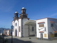 Diversas fotos de la Iglesia de Artenara, cuya Patrona es la Virgen de la Cuevita