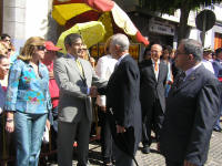 Saludo entre Don Adán Martín, Ex-Presidente del Gobierno de Canarias y Don Román Rodríguez, ex Presidente del Gobierno de Canarias