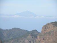 Imagen del Teide (Isla de Tenerife) al fondo.